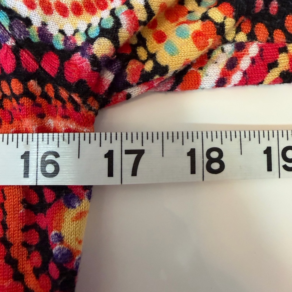 #147  Joseph Beautiful Multicolor Button Down Cardigan, Circular Design. - Picture 10 of 12
